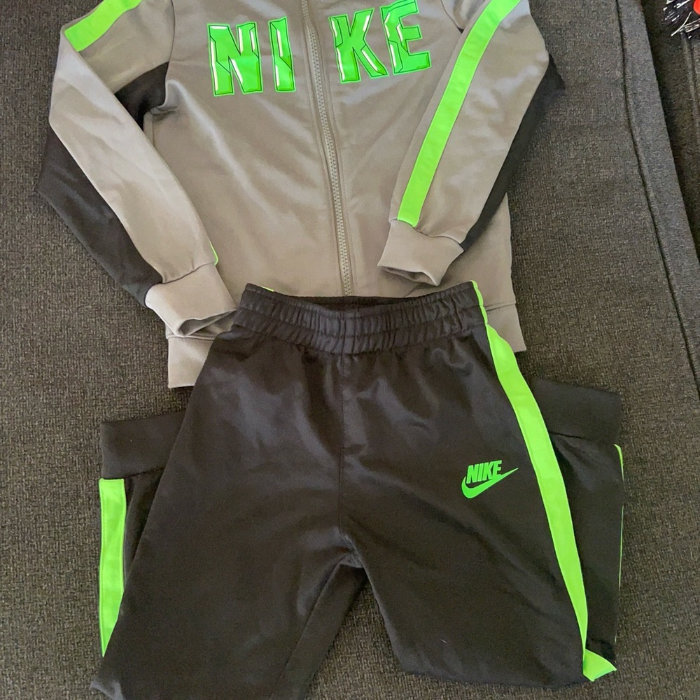 Nike Kids' Black and Gray Joggers with Green Accents